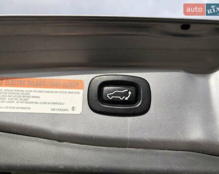 Серый Мицубиси Аутлендер, объемом двигателя 2.36 л и пробегом 155 тыс. км за 17500 $, фото 18 на Automoto.ua