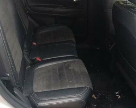 Серый Мицубиси Аутлендер, объемом двигателя 2.35 л и пробегом 100 тыс. км за 5500 $, фото 1 на Automoto.ua