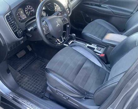 Серый Мицубиси Аутлендер, объемом двигателя 2.4 л и пробегом 93 тыс. км за 14600 $, фото 2 на Automoto.ua