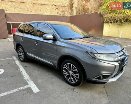 Серый Мицубиси Аутлендер, объемом двигателя 2.36 л и пробегом 136 тыс. км за 14900 $, фото 8 на Automoto.ua