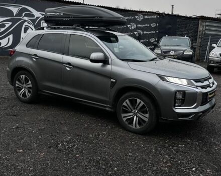 Серый Мицубиси Аутлендер, объемом двигателя 2 л и пробегом 70 тыс. км за 16799 $, фото 5 на Automoto.ua