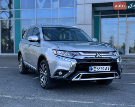 Міцубісі Аутлендер 2020 у Дніпро (Дніпропетровську) на Automoto.ua Сірий Міцубісі Аутлендер, об'ємом двигуна 2.36 л та пробігом 29 тис. км за 25500 $, фото 17 на Automoto.ua
