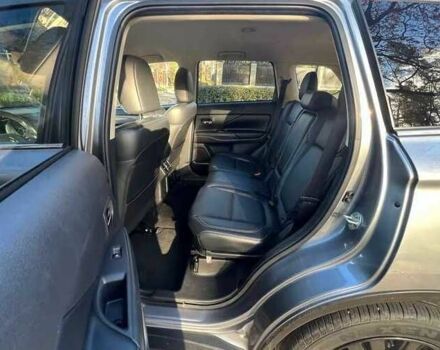 Сірий Міцубісі Аутлендер, об'ємом двигуна 2.4 л та пробігом 120 тис. км за 21200 $, фото 13 на Automoto.ua