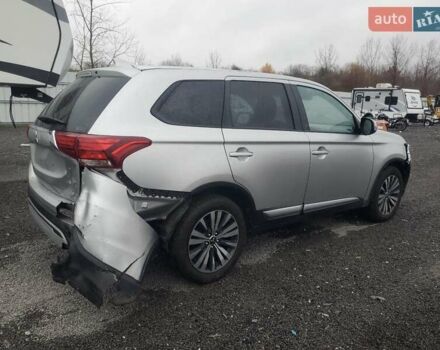 Серый Мицубиси Аутлендер, объемом двигателя 2.36 л и пробегом 112 тыс. км за 2900 $, фото 2 на Automoto.ua