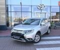Серый Мицубиси Аутлендер, объемом двигателя 2 л и пробегом 80 тыс. км за 20573 $, фото 1 на Automoto.ua