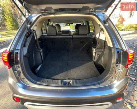 Серый Мицубиси Аутлендер, объемом двигателя 2.4 л и пробегом 120 тыс. км за 23200 $, фото 15 на Automoto.ua