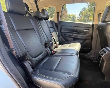 Сірий Міцубісі Аутлендер, об'ємом двигуна 2.4 л та пробігом 45 тис. км за 5800 $, фото 11 на Automoto.ua