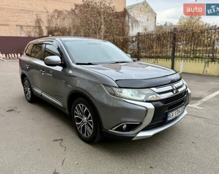 Сірий Міцубісі Аутлендер, об'ємом двигуна 2.36 л та пробігом 136 тис. км за 14800 $, фото 9 на Automoto.ua