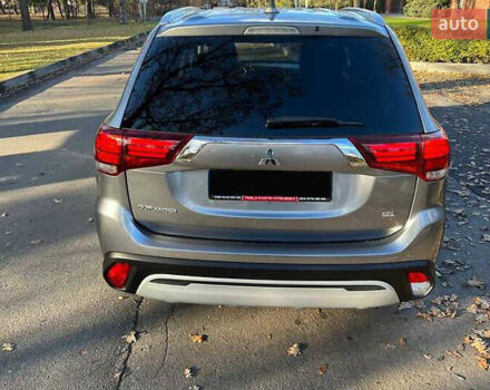 Серый Мицубиси Аутлендер, объемом двигателя 2.4 л и пробегом 120 тыс. км за 23200 $, фото 17 на Automoto.ua