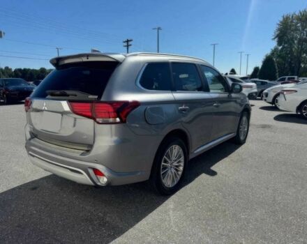 Сірий Міцубісі Аутлендер, об'ємом двигуна 2 л та пробігом 37 тис. км за 16800 $, фото 7 на Automoto.ua