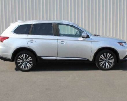 Мицубиси Аутлендер 2020 в Черкассах на Automoto.ua Серый Мицубиси Аутлендер, объемом двигателя 2.4 л и пробегом 68 тыс. км за 13000 $, фото 6 на Automoto.ua