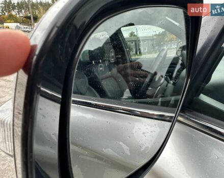 Сірий Міцубісі Аутлендер, об'ємом двигуна 2.36 л та пробігом 179 тис. км за 24950 $, фото 29 на Automoto.ua