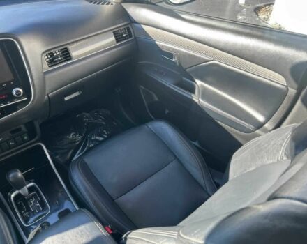 Сірий Міцубісі Аутлендер, об'ємом двигуна 2.4 л та пробігом 39 тис. км за 8000 $, фото 8 на Automoto.ua