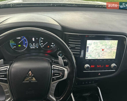 Сірий Міцубісі Аутлендер, об'ємом двигуна 0 л та пробігом 157 тис. км за 25900 $, фото 39 на Automoto.ua