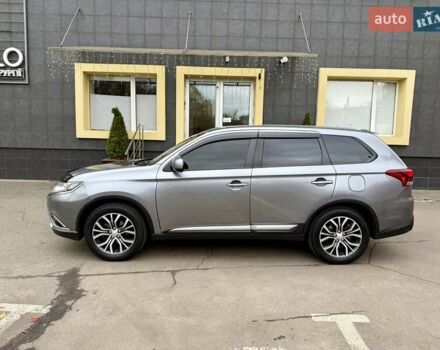 Сірий Міцубісі Аутлендер, об'ємом двигуна 2.36 л та пробігом 136 тис. км за 14800 $, фото 4 на Automoto.ua