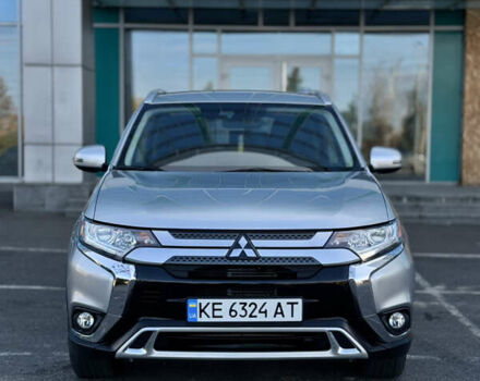 Міцубісі Аутлендер 2020 у Дніпро (Дніпропетровську) на Automoto.ua Сірий Міцубісі Аутлендер, об'ємом двигуна 2.36 л та пробігом 29 тис. км за 25500 $, фото 12 на Automoto.ua