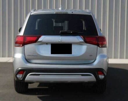 Мицубиси Аутлендер 2020 в Черкассах на Automoto.ua Серый Мицубиси Аутлендер, объемом двигателя 2.4 л и пробегом 68 тыс. км за 13000 $, фото 4 на Automoto.ua