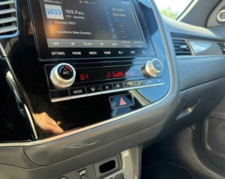 Серый Мицубиси Аутлендер, объемом двигателя 2 л и пробегом 37 тыс. км за 13400 $, фото 10 на Automoto.ua