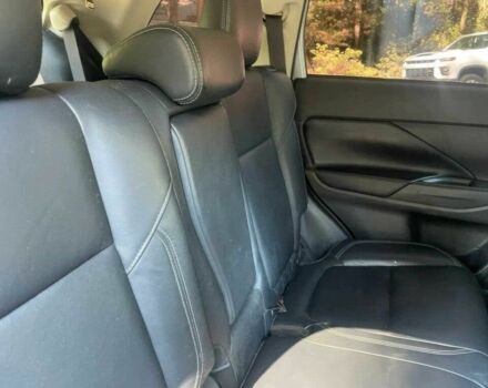 Сірий Міцубісі Аутлендер, об'ємом двигуна 2.4 л та пробігом 48 тис. км за 14200 $, фото 11 на Automoto.ua