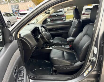 Серый Мицубиси Аутлендер, объемом двигателя 2.4 л и пробегом 36 тыс. км за 10200 $, фото 7 на Automoto.ua