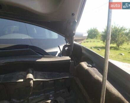 Серый Мицубиси Аутлендер, объемом двигателя 2 л и пробегом 93 тыс. км за 19300 $, фото 9 на Automoto.ua