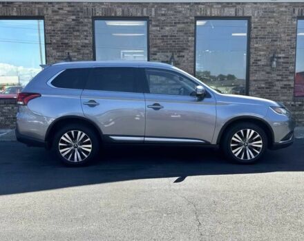 Сірий Міцубісі Аутлендер, об'ємом двигуна 3 л та пробігом 37 тис. км за 6100 $, фото 7 на Automoto.ua