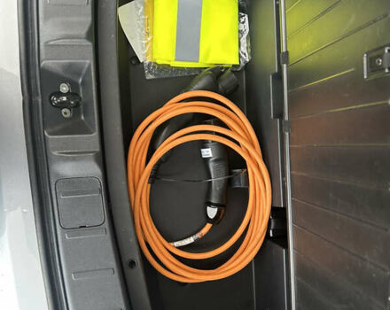 Сірий Міцубісі Аутлендер, об'ємом двигуна 0 л та пробігом 157 тис. км за 25900 $, фото 10 на Automoto.ua