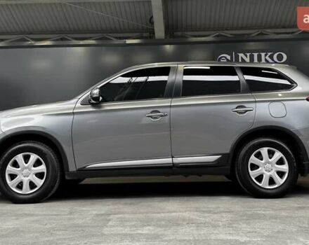 Серый Мицубиси Аутлендер, объемом двигателя 2 л и пробегом 91 тыс. км за 19000 $, фото 1 на Automoto.ua