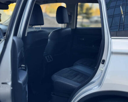 Міцубісі Аутлендер 2020 у Дніпро (Дніпропетровську) на Automoto.ua Сірий Міцубісі Аутлендер, об'ємом двигуна 2.36 л та пробігом 29 тис. км за 25500 $, фото 30 на Automoto.ua