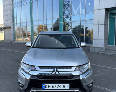 Міцубісі Аутлендер 2020 у Дніпро (Дніпропетровську) на Automoto.ua Сірий Міцубісі Аутлендер, об'ємом двигуна 2.36 л та пробігом 29 тис. км за 25500 $, фото 14 на Automoto.ua