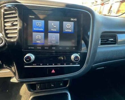 Сірий Міцубісі Аутлендер, об'ємом двигуна 2.4 л та пробігом 120 тис. км за 21200 $, фото 11 на Automoto.ua