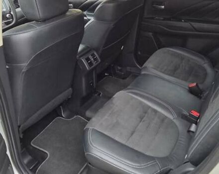 Серый Мицубиси Аутлендер, объемом двигателя 2.4 л и пробегом 174 тыс. км за 27300 $, фото 12 на Automoto.ua