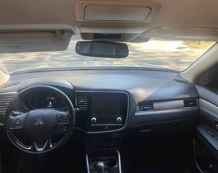 Серый Мицубиси Аутлендер, объемом двигателя 2.4 л и пробегом 35 тыс. км за 5100 $, фото 8 на Automoto.ua