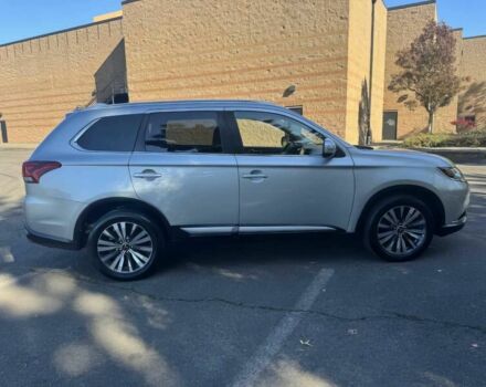 Сірий Міцубісі Аутлендер, об'ємом двигуна 2.4 л та пробігом 33 тис. км за 3000 $, фото 7 на Automoto.ua