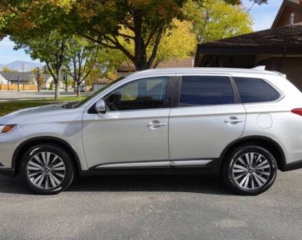 Сірий Міцубісі Аутлендер, об'ємом двигуна 2.4 л та пробігом 49 тис. км за 12100 $, фото 4 на Automoto.ua