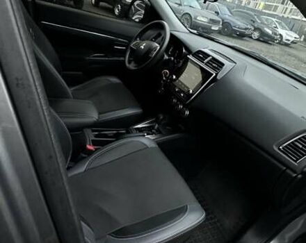 Серый Мицубиси Аутлендер, объемом двигателя 2 л и пробегом 70 тыс. км за 16899 $, фото 14 на Automoto.ua