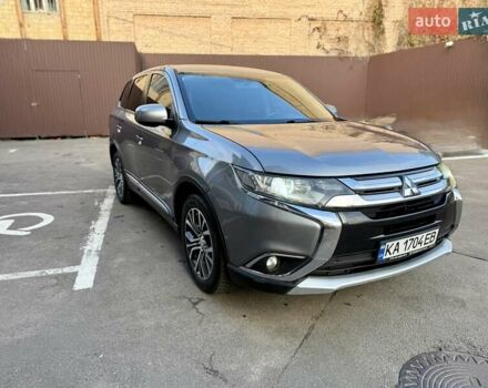 Серый Мицубиси Аутлендер, объемом двигателя 2.36 л и пробегом 136 тыс. км за 14900 $, фото 9 на Automoto.ua