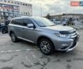 Серый Мицубиси Аутлендер, объемом двигателя 2.36 л и пробегом 136 тыс. км за 15000 $, фото 4 на Automoto.ua