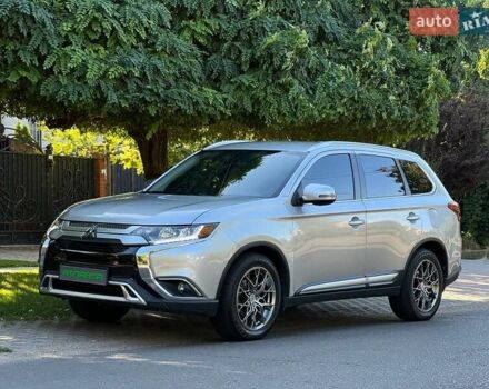 Серый Мицубиси Аутлендер, объемом двигателя 2.4 л и пробегом 80 тыс. км за 15900 $, фото 9 на Automoto.ua