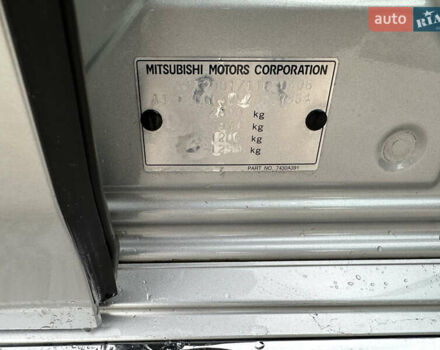 Сірий Міцубісі Аутлендер, об'ємом двигуна 2.36 л та пробігом 179 тис. км за 24950 $, фото 34 на Automoto.ua