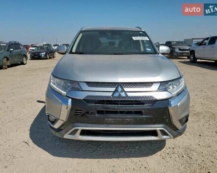 Мицубиси Аутлендер 2020 в Черновцах на Automoto.ua Серый Мицубиси Аутлендер, объемом двигателя 2.4 л и пробегом 93 тыс. км за 3500 $, фото 4 на Automoto.ua