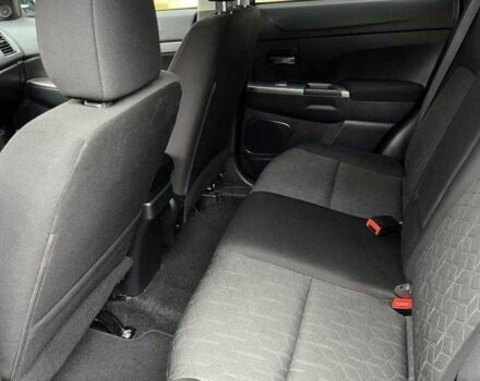 Серый Мицубиси Аутлендер, объемом двигателя 2 л и пробегом 49 тыс. км за 12600 $, фото 14 на Automoto.ua