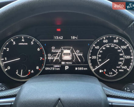 Серый Мицубиси Аутлендер, объемом двигателя 2.5 л и пробегом 94 тыс. км за 23500 $, фото 15 на Automoto.ua