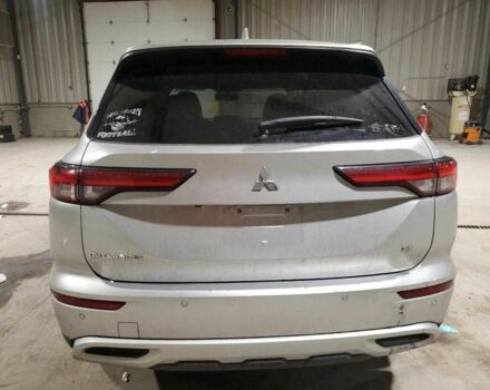 Серый Мицубиси Аутлендер, объемом двигателя 2.5 л и пробегом 96 тыс. км за 14900 $, фото 5 на Automoto.ua