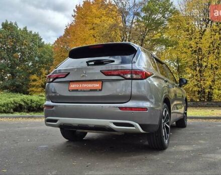 Сірий Міцубісі Аутлендер, об'ємом двигуна 2.49 л та пробігом 128 тис. км за 22700 $, фото 5 на Automoto.ua