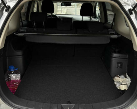 Сірий Міцубісі Аутлендер, об'ємом двигуна 2 л та пробігом 63 тис. км за 22500 $, фото 29 на Automoto.ua