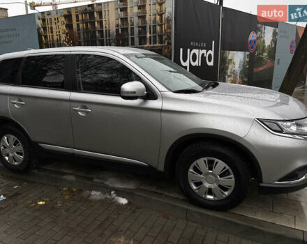 Сірий Міцубісі Аутлендер, об'ємом двигуна 2 л та пробігом 63 тис. км за 22500 $, фото 17 на Automoto.ua