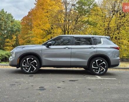 Сірий Міцубісі Аутлендер, об'ємом двигуна 2.49 л та пробігом 128 тис. км за 22700 $, фото 4 на Automoto.ua