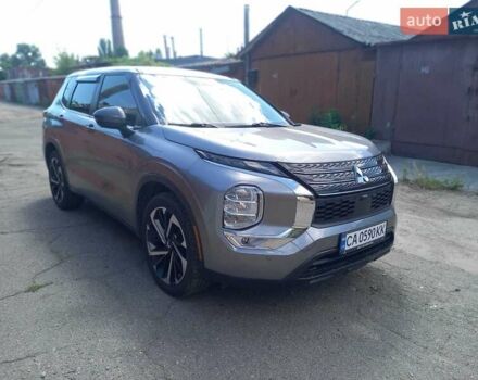 Сірий Міцубісі Аутлендер, об'ємом двигуна 2.5 л та пробігом 128 тис. км за 22000 $, фото 2 на Automoto.ua