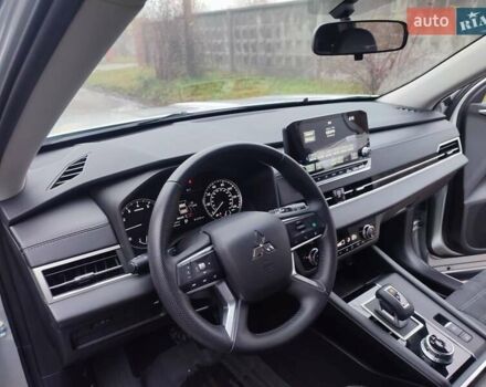 Серый Мицубиси Аутлендер, объемом двигателя 2.49 л и пробегом 54 тыс. км за 24900 $, фото 16 на Automoto.ua